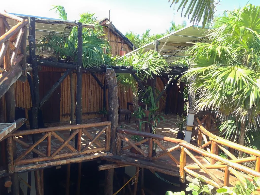 Lodge El Caracol Tulum Hotel
